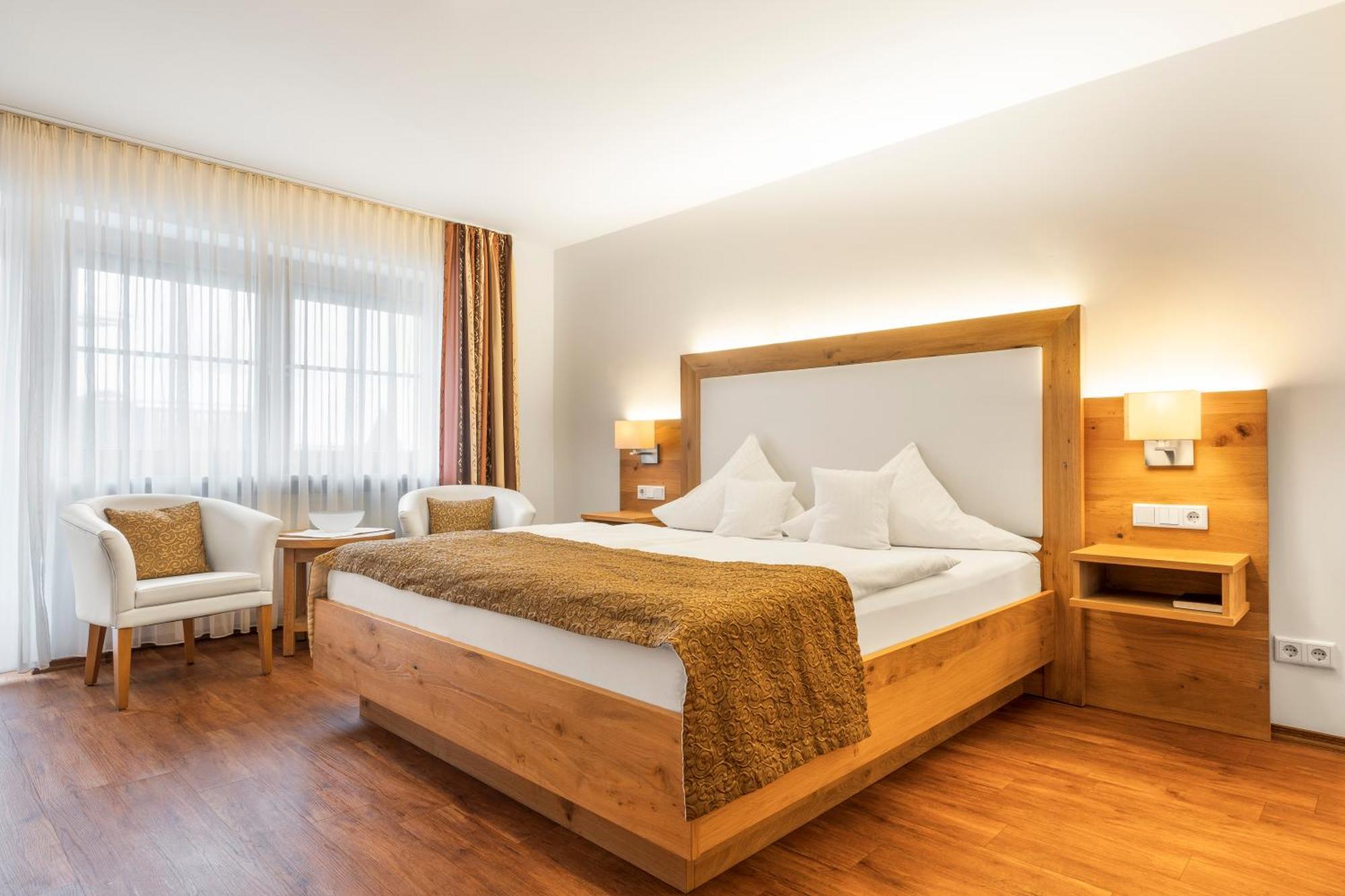 Wander Und Aktiv Hotel Roesslwirt Lam Eksteriør billede